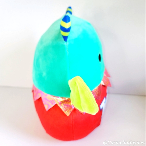 🎃 ZELIC 🦇 Twizzlers Monster Bat Hershey's X Squishmallows Halloween Candy NWT - Picture 6 of 9